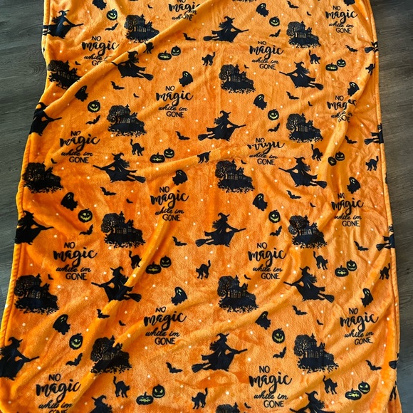 SOFT Orange Fleece Blanket - Picture 1 of 5